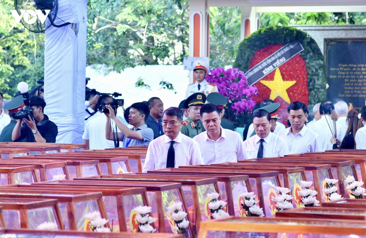 thu-tuong-le-thi-thieng-5-.jpg