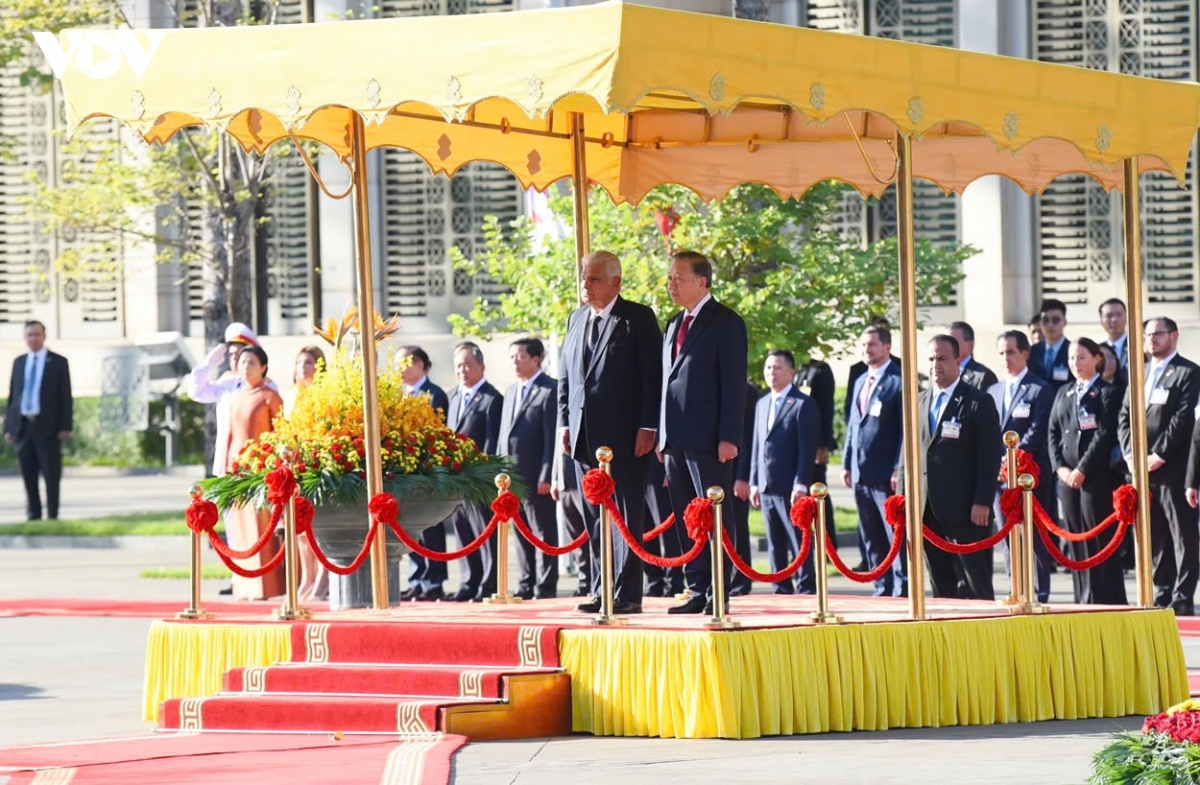 tong-bi-thu-4-panama.jpg