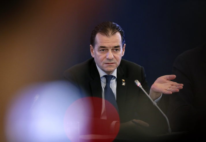 ludovic orban lan thu 2 duoc phe chuan lam thu tuong romania hinh 1