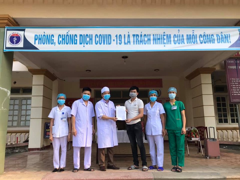 thêm 1 bệnh nhân mắc covid-19 được công bố khỏi bệnh hình 1 them 1 benh nhan mac covid-19 duoc cong bo khoi benh hinh 1