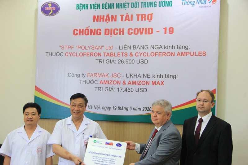 nga va ukraine vien tro viet nam chong dich covid-19 hinh 1