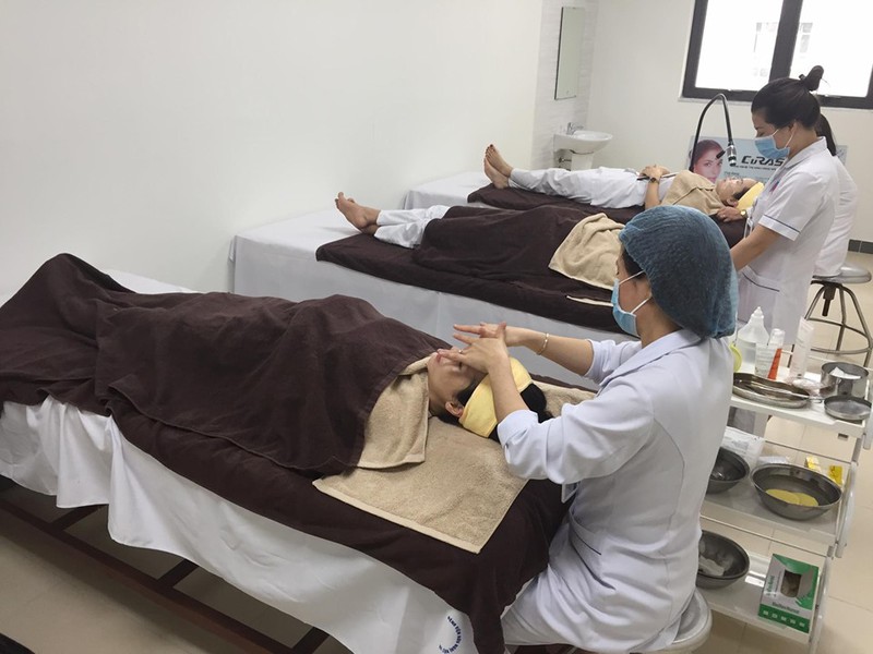 chuyen gia tu van cach bao ve da hieu qua trong nhung ngay nang nong hinh 1