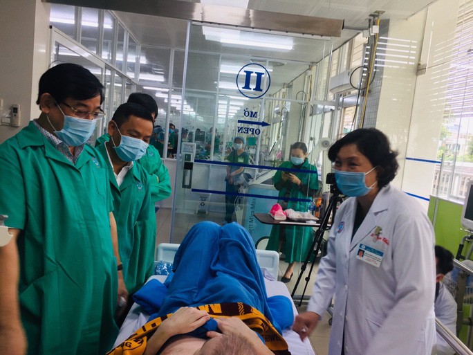 du kien ngay 11/7, phi cong nguoi anh se duoc xuat vien hinh 1