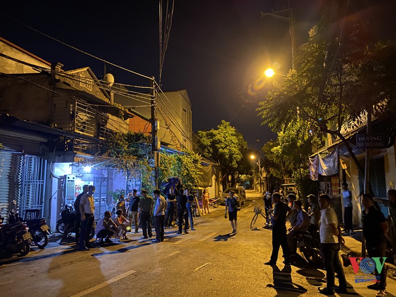 nguoi dan tiep tuc chan xe, rac noi thanh se di dau?  hinh 5