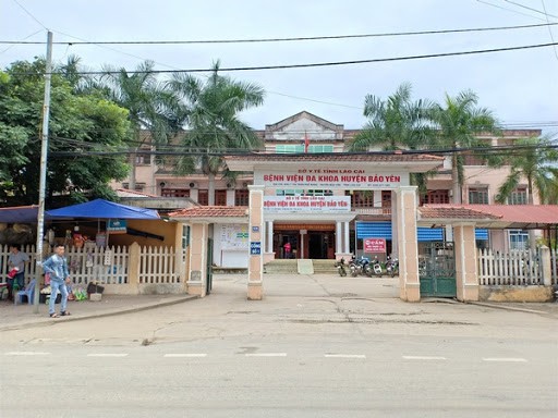be trai 7 tuoi o lao cai tu vong sau phau thuat tinh hoan hinh 1