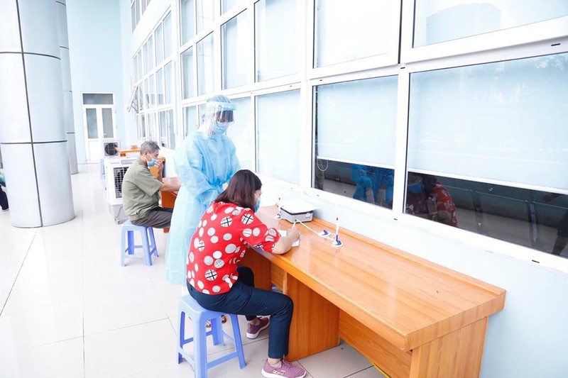 giam doc benh vien k: "ai chua khai bao y te thi khong vao benh vien" hinh 2