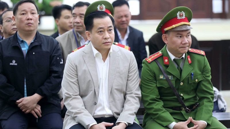nong 24h: phan van anh vu choi toi, do loi cho ben ban nha dat cong hinh 2