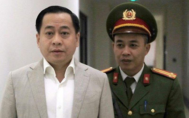 nong 24h: phan van anh vu choi toi, do loi cho ben ban nha dat cong hinh 1