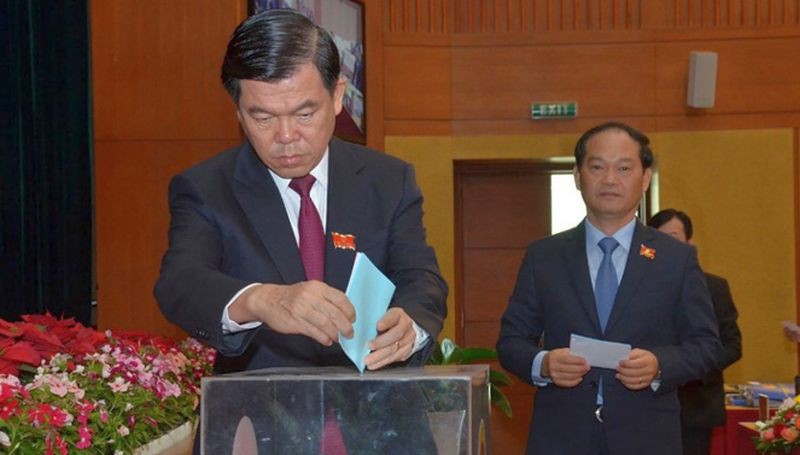 chan dung tan chu tich ubnd tinh ba ria-vung tau hinh 2