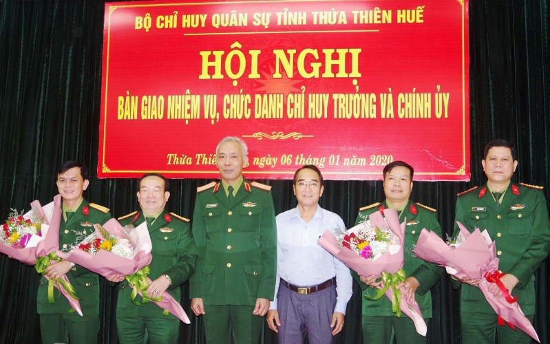 dieu dong, bo nhiem lanh dao bch quan su vinh phuc, thua thien- hue hinh 2