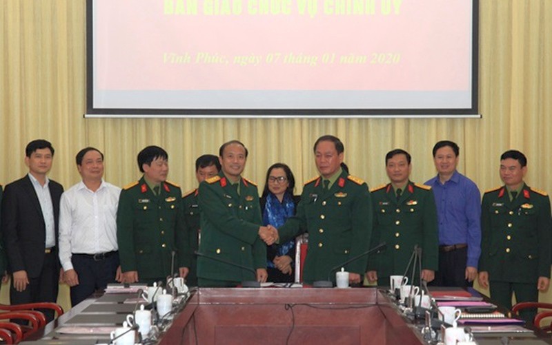 dieu dong, bo nhiem lanh dao bch quan su vinh phuc, thua thien- hue hinh 1