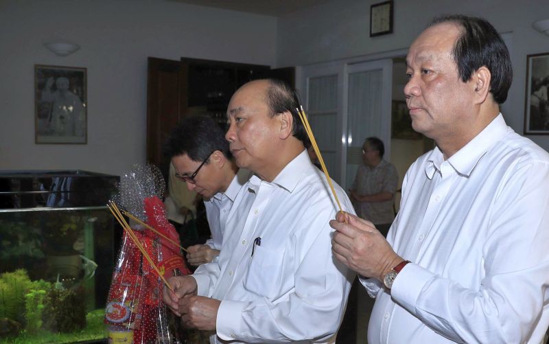 thu tuong dang huong tuong nho nguyen lanh dao dang, nha nuoc hinh 1