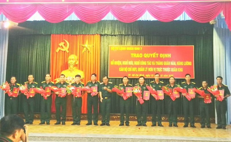 quan doi, cong an bo nhiem nhieu nhan su moi hinh 2