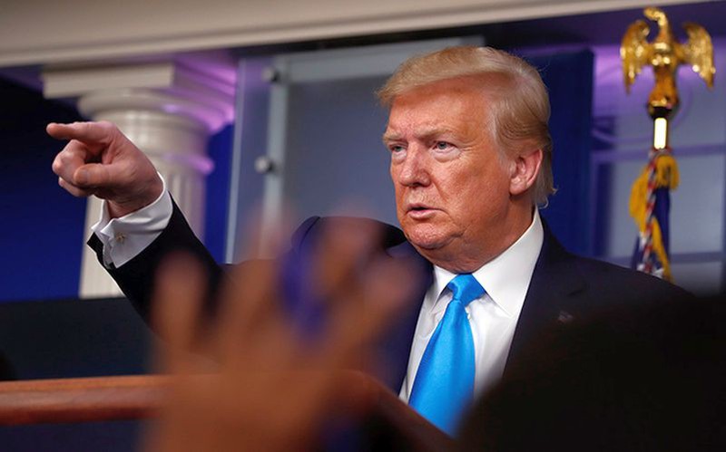 who dang tro thanh "con de te than" cua trump trong dich covid-19 hinh 1
