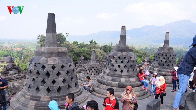 du lich indonesia san sang buoc vao "tinh trang binh thuong moi" hinh 2
