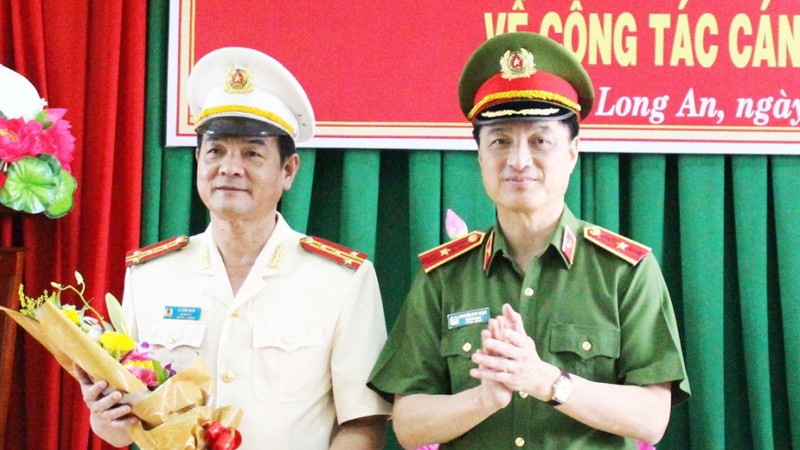 tphcm, long an co tan giam doc cong an hinh 1