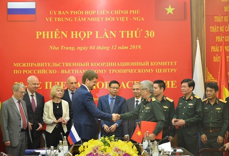 covid-19 khong the lam gian doan hop tac quoc phong viet-nga hinh 2