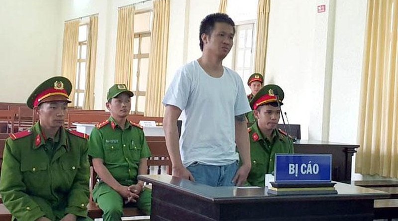 nong 24h: vi sao 2 can bo cdc ha noi bi khoi to? hinh 4