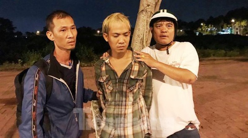 bat ke dung clip "nong" ra gia 3.000 usd mua su im lang hinh 1