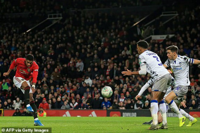 tuong thuat man united 3-0 colchester (tu ket cup lien doan anh) hinh 1