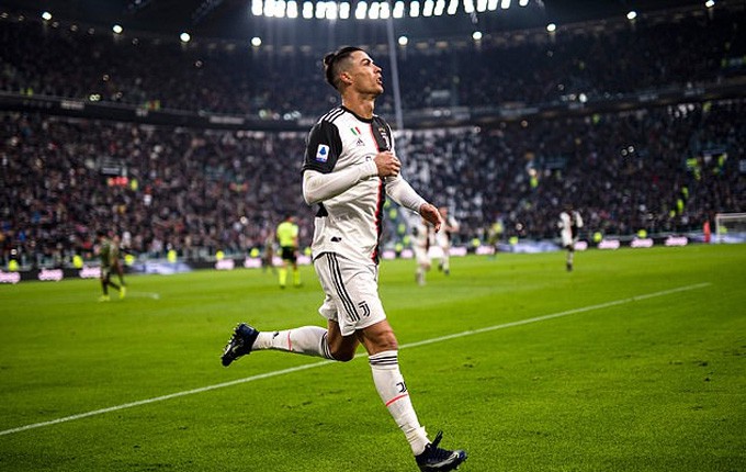 ronaldo tao nen ky luc ma messi kho cham toi  hinh 1