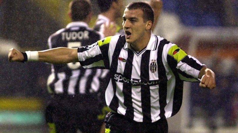 cuu danh thu juventus thoat chet than ky sau vu truy sat  hinh 1