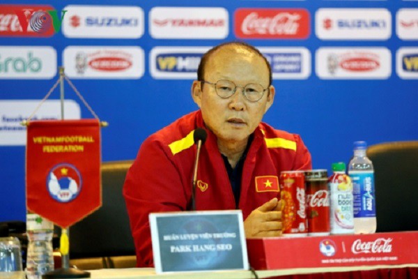 hlv park dung toan bo tien thuong cup chien thang lam tu thien hinh 1