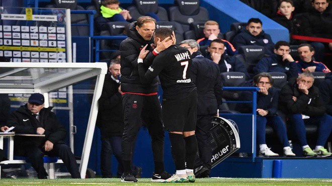 mbappe doi mat an ky luat noi bo cua psg hinh 1