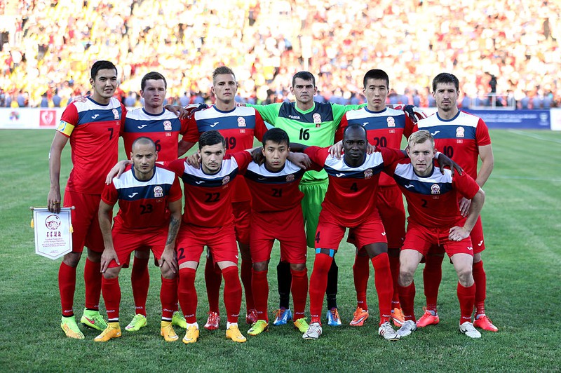 iraq huy giao huu, dt viet nam chon da voi kyrgyzstan hinh 1