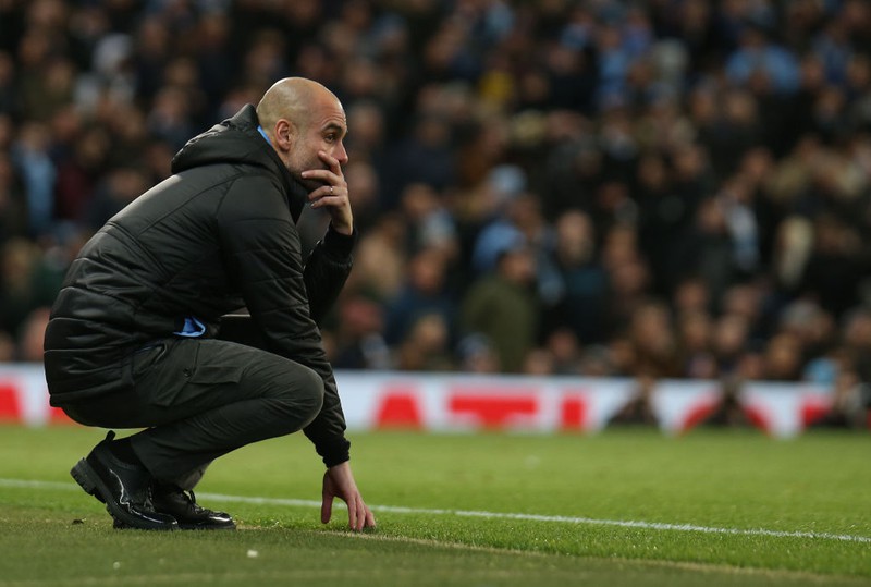 hlv guardiola: tru khi bi sa thai, toi se khong roi man city  hinh 1
