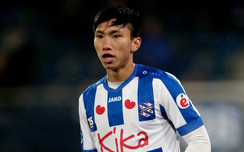 van hau bi "ngo lo", heerenveen noi dai mach that vong  hinh 1