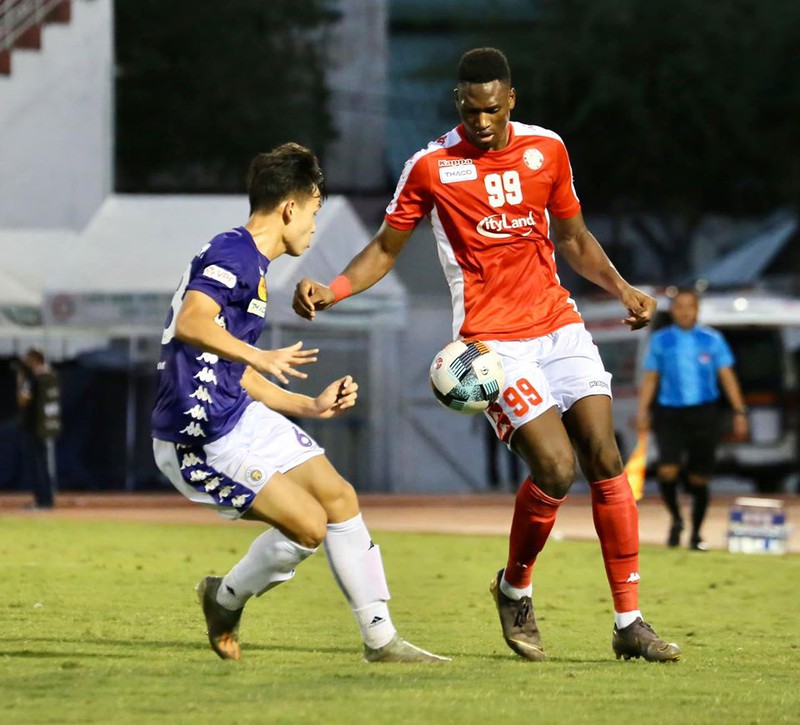 khoi tranh v-league 2020: van la chuyen cua ha noi fc va phan con lai? hinh 1