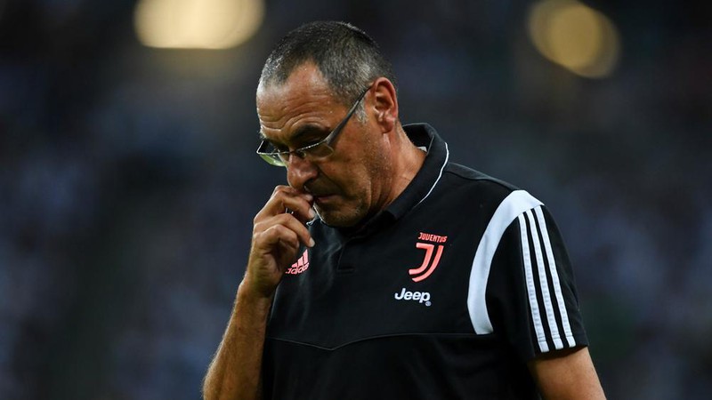 hlv sarri duoc juventus cham soc dac biet giua tam dich covid-19  hinh 1