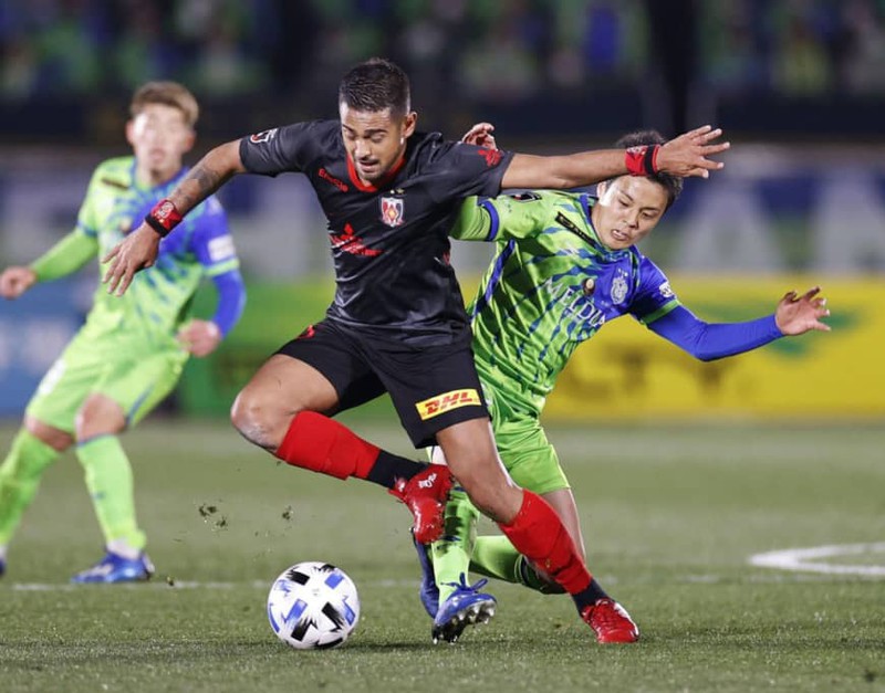 j-league du kien tro lai vao thang 5  hinh 1