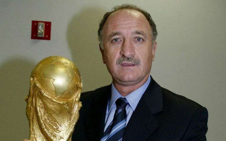 hlv vo dich world cup tu choi dan dat doi thu cua dt viet nam hinh 1