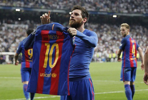 ngay nay nam xua: messi can moc 500 ban thang cho barca hinh 1