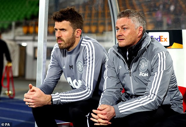 doi hinh mu trong tran cuoi cung cua david moyes gio ra sao? hinh 7