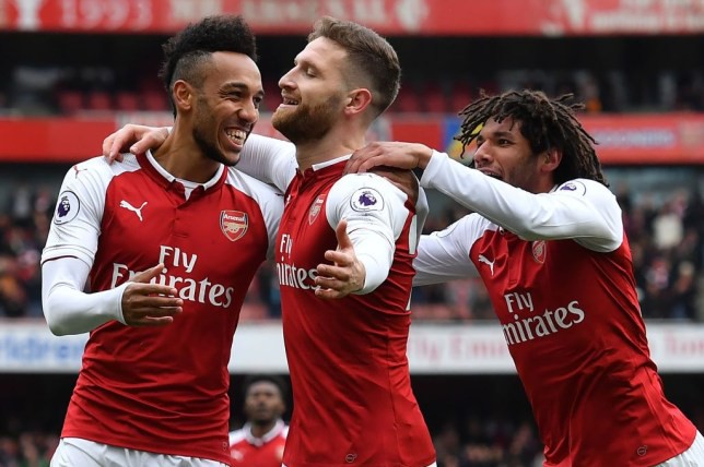 chuyen nhuong 5/5: arsenal thanh ly hang loat cau thu  hinh 1