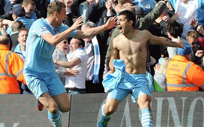 ngay nay nam xua: aguero giup man city vo dich ngoai hang anh hinh 1