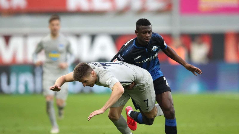 toan canh ngay bundesliga tro lai sau covid-19 hinh 7