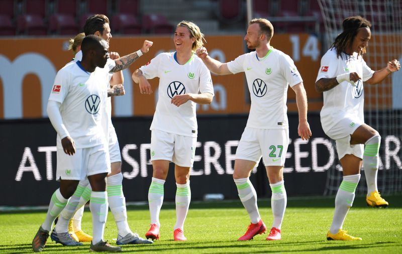 toan canh ngay bundesliga tro lai sau covid-19 hinh 8