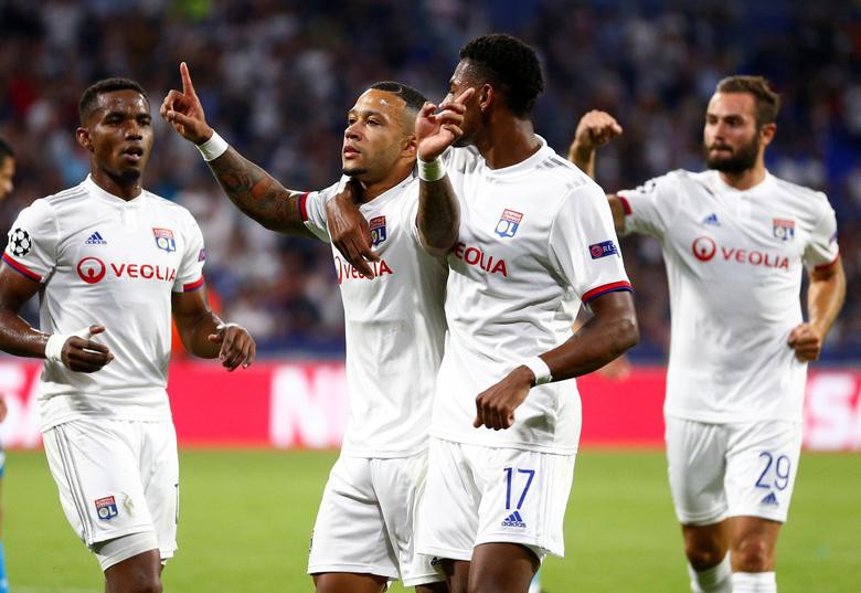 khang cao that bai, lyon mat quyen du champions league hinh 1