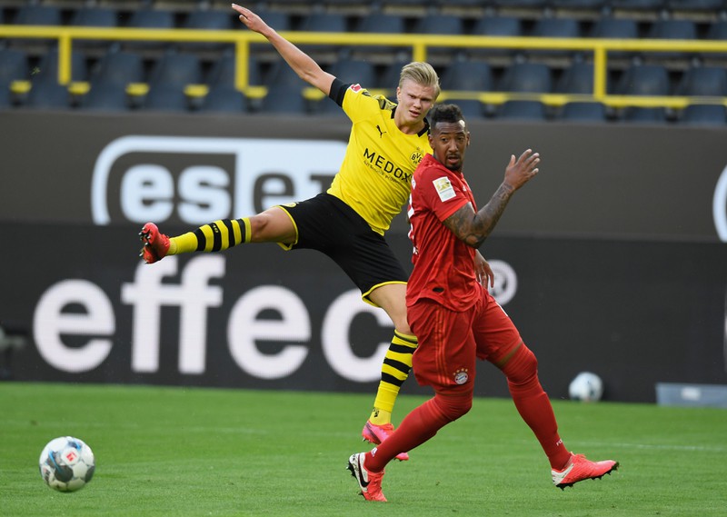 tuong thuat dortmund 0-1 bayern vong 28 bundesliga san signal iduna park  hinh 1