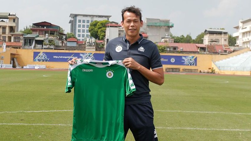 thu mon tan truong chinh thuc gia nhap ha noi fc  hinh 1