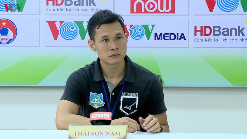 hlv nguyen bao quan: cot moc moi tai cao bang fc hinh 1
