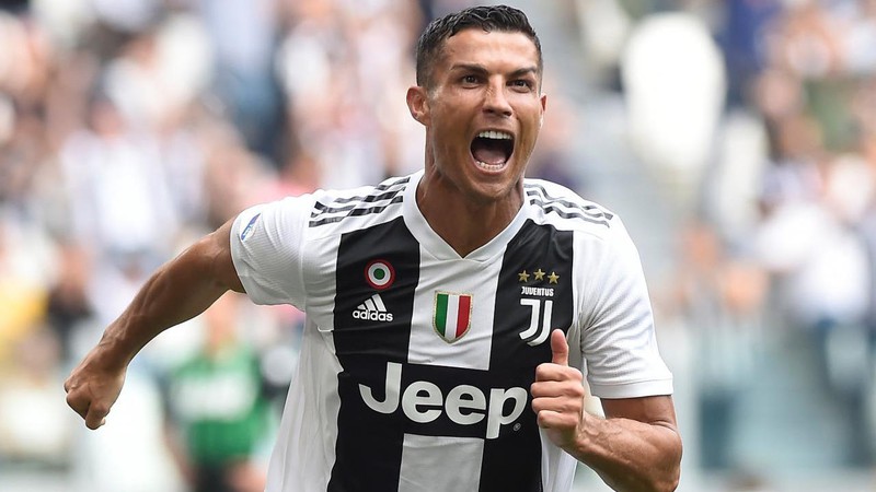 ronaldo se ra san trong ngay bong da italy tro lai  hinh 1