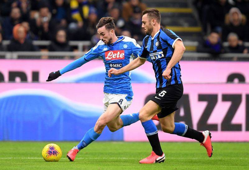 nhan dinh napoli vs inter ban ket cup qg italia 2h ngay 14/6 hinh 1