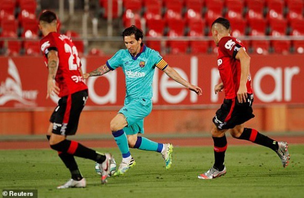 tuong thuat mallorca 0-4 barca (vong 28 la liga ngay 14/6)  hinh 1
