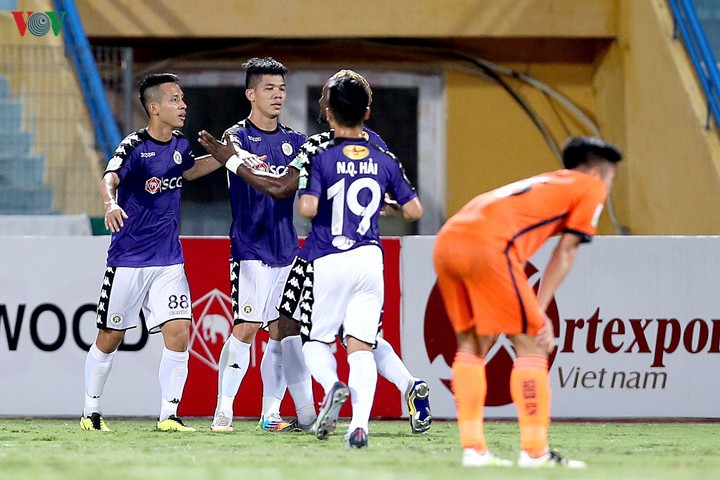 ngay nay nam xua: quang hai ghi ban dep mat o v-league 2018  hinh 1