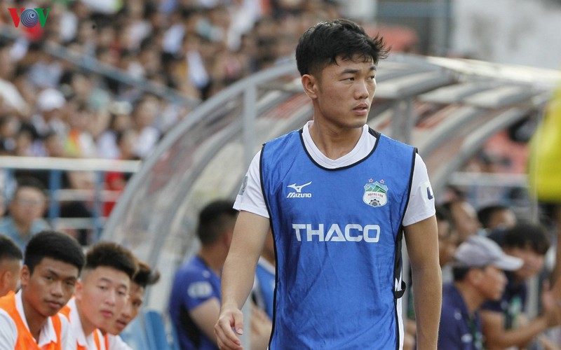 vi sao xuan truong "vao san ma chua kip cham bong" tran hai phong - hagl? hinh 1